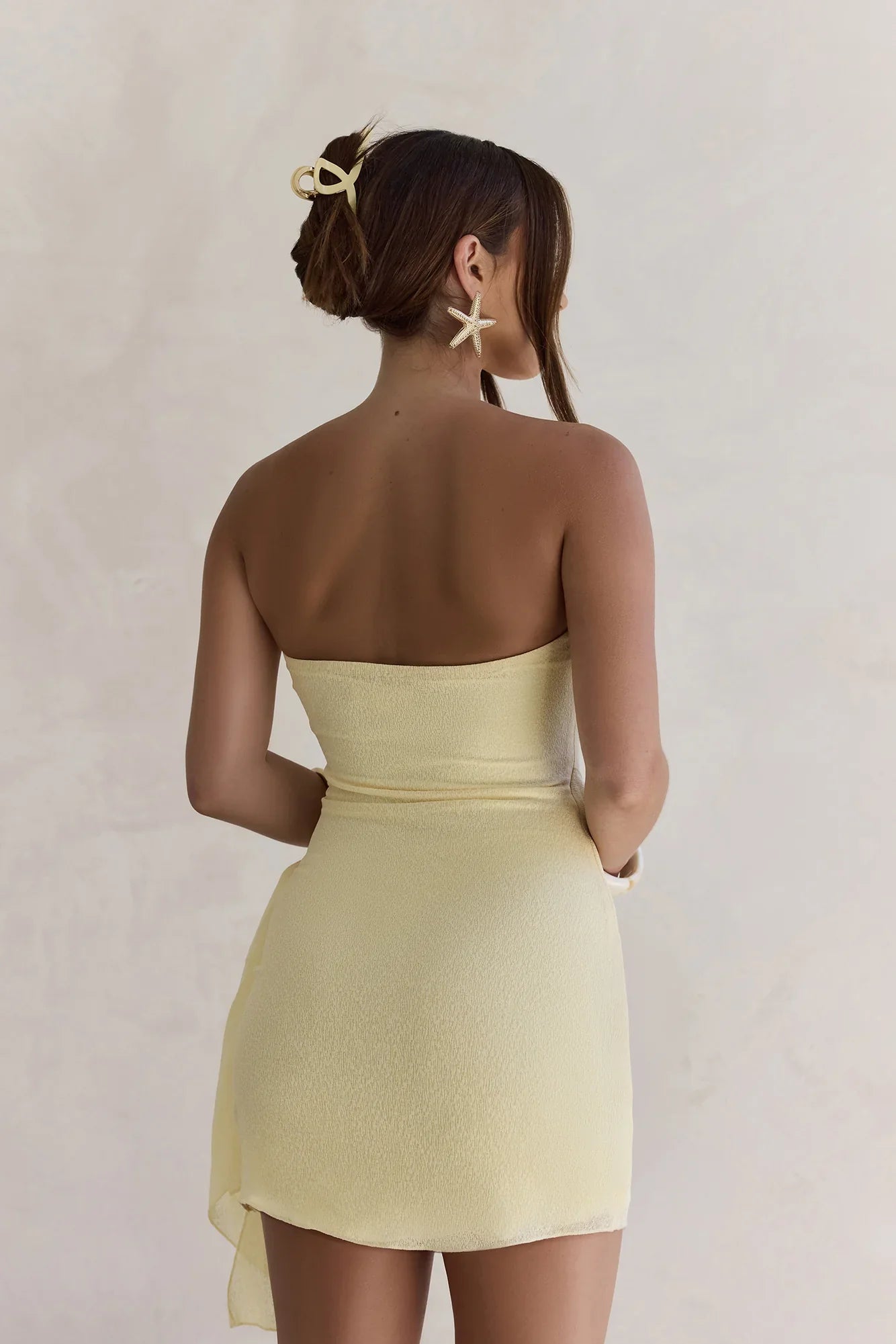 Trägerloses Mini-Kleid „Catching Sunrays“ Gelb