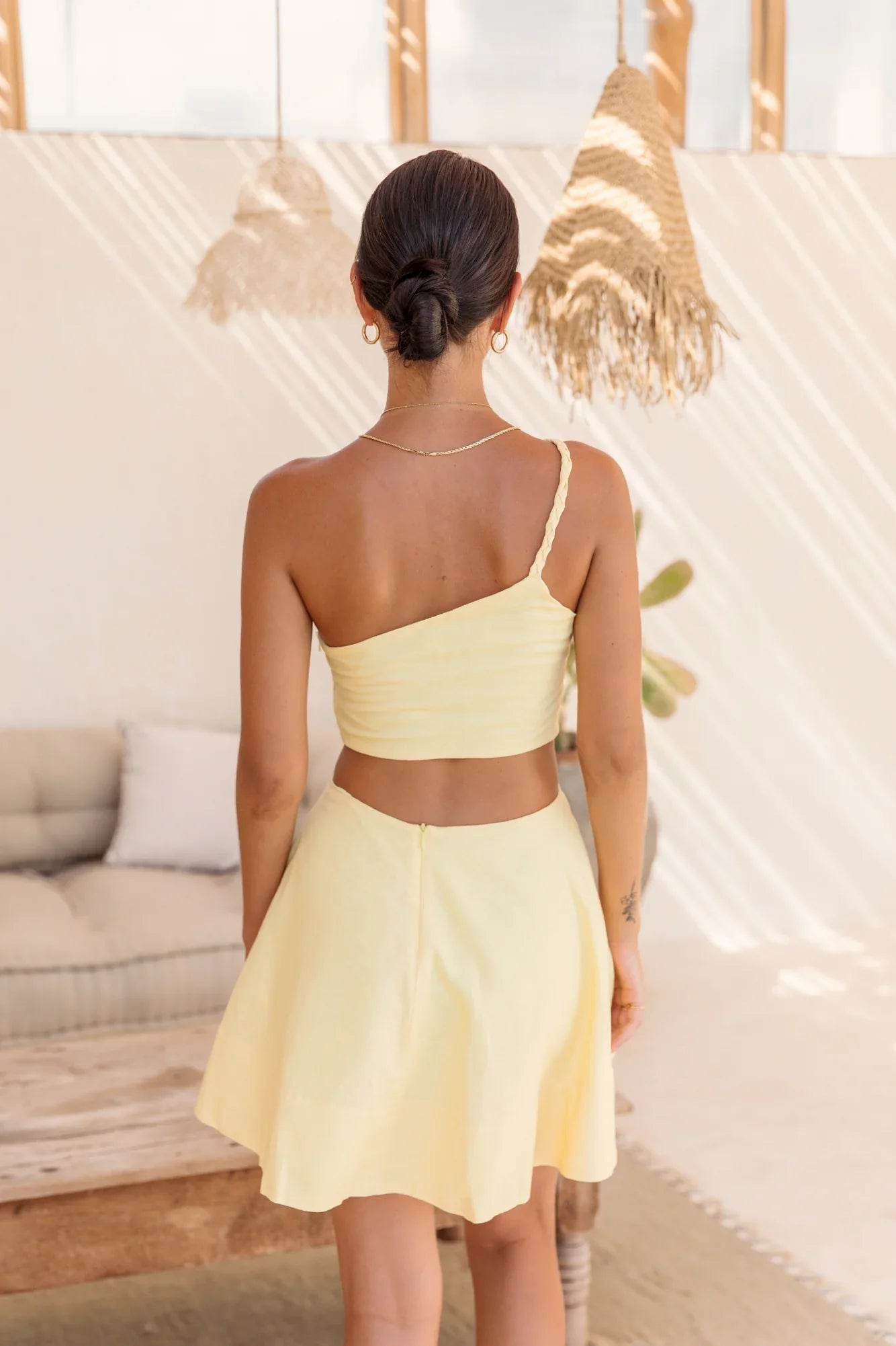 Anfang der Liebe Kleid Gelb