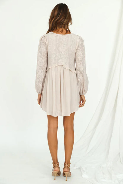 Elegantes Abendkleid Nude