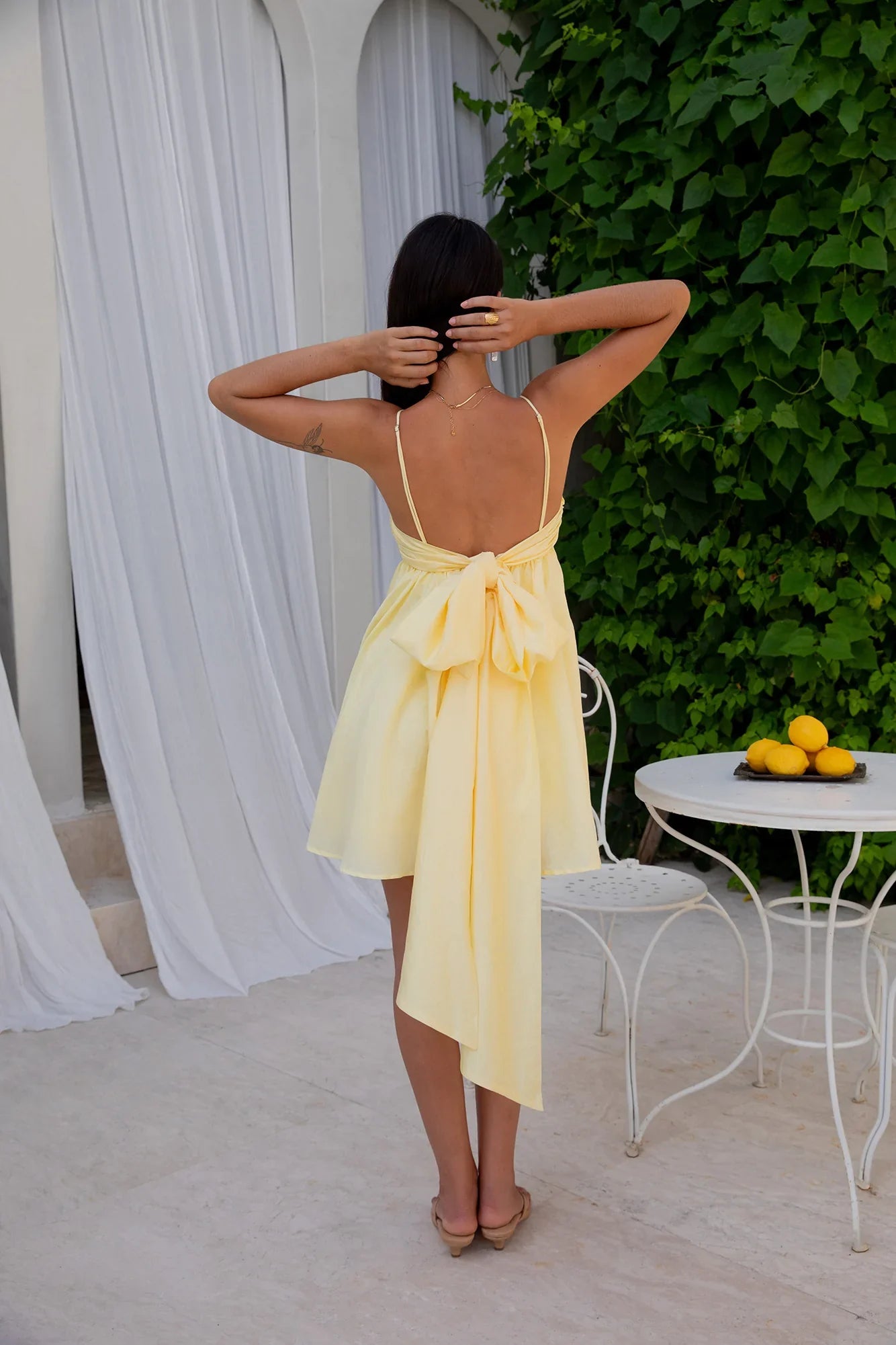 Mitternachtscharm Minikleid Gelb