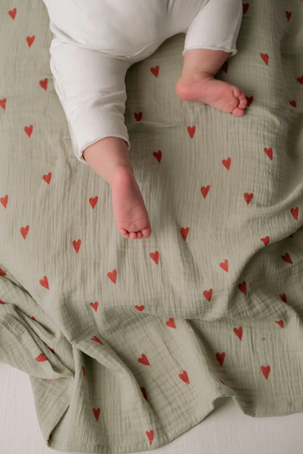 Purple Hearts Swaddle Print Large