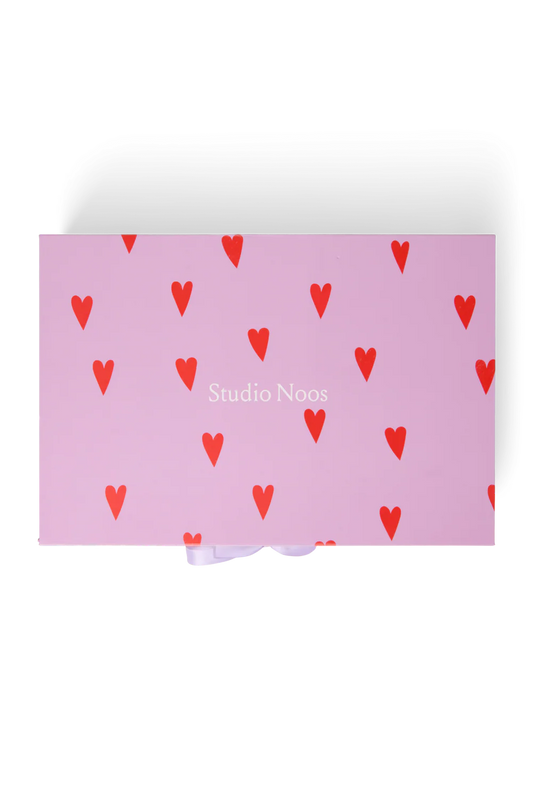 Geschenkbox Lila Herzen M