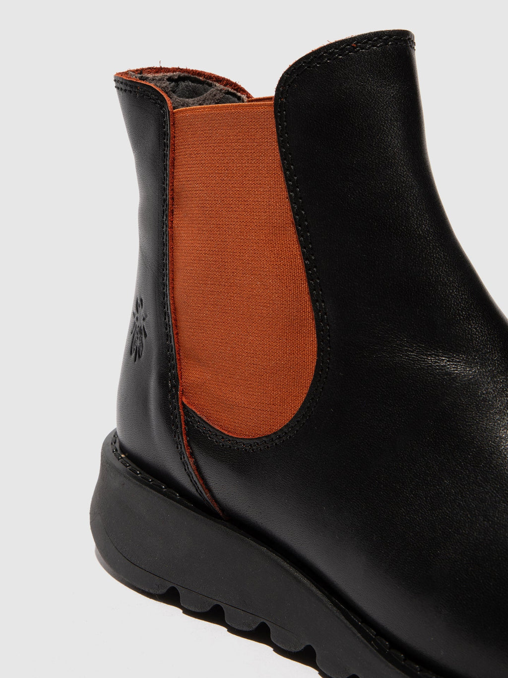 Chelsea Ankle Boots SALV195FLY BLACK/RED