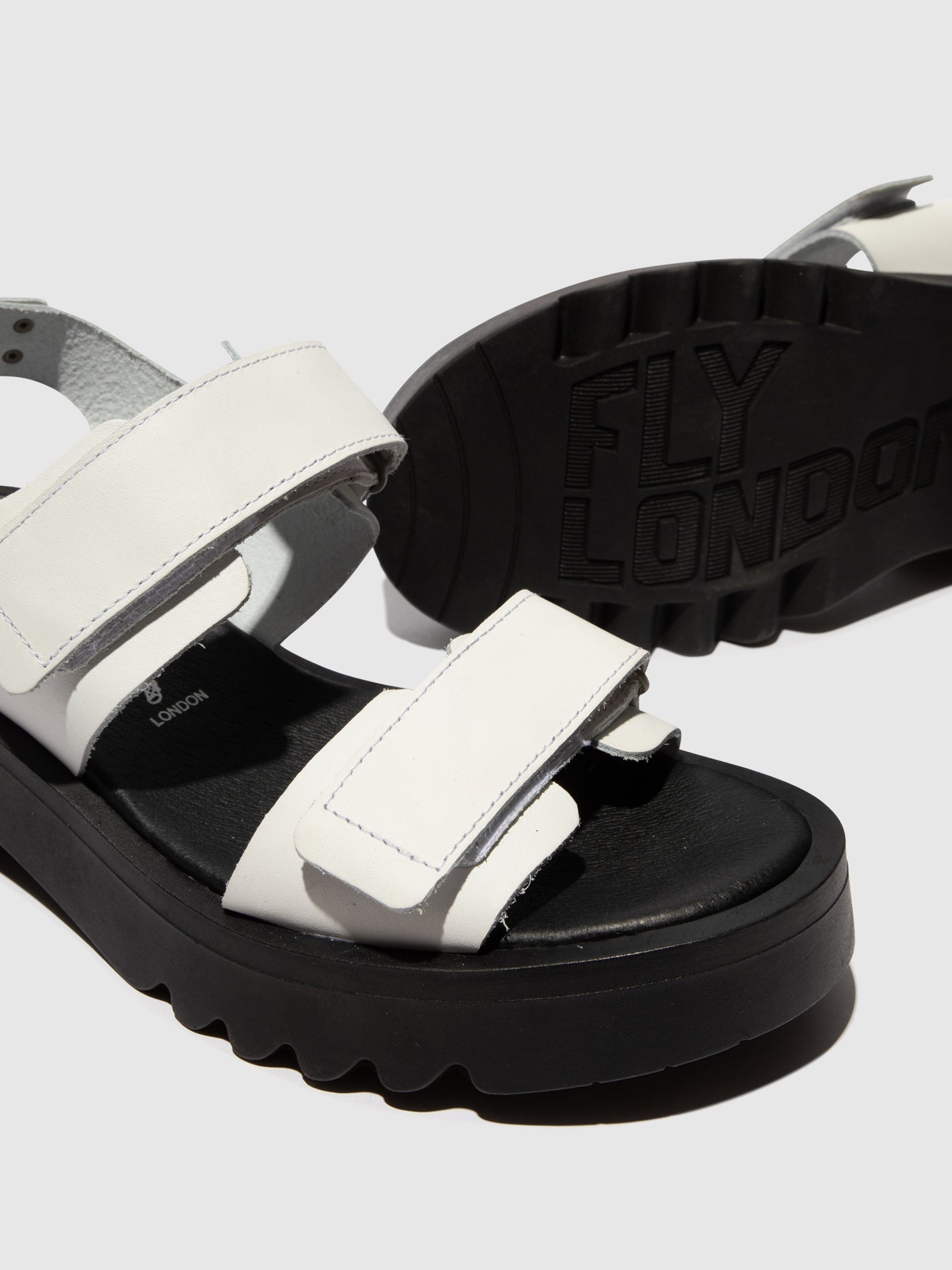 Velcro Sandals MEKA857FLY OFFWHITE