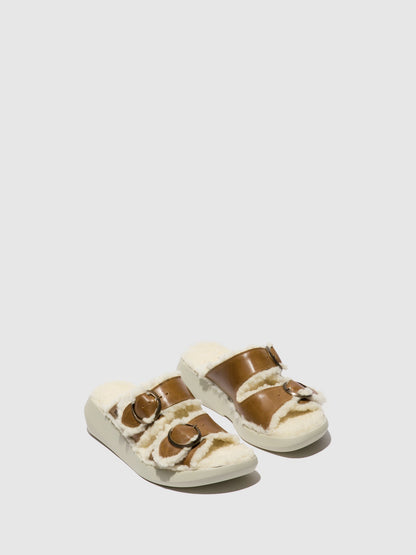 Pantoletten BUGA902FLY CAMEL