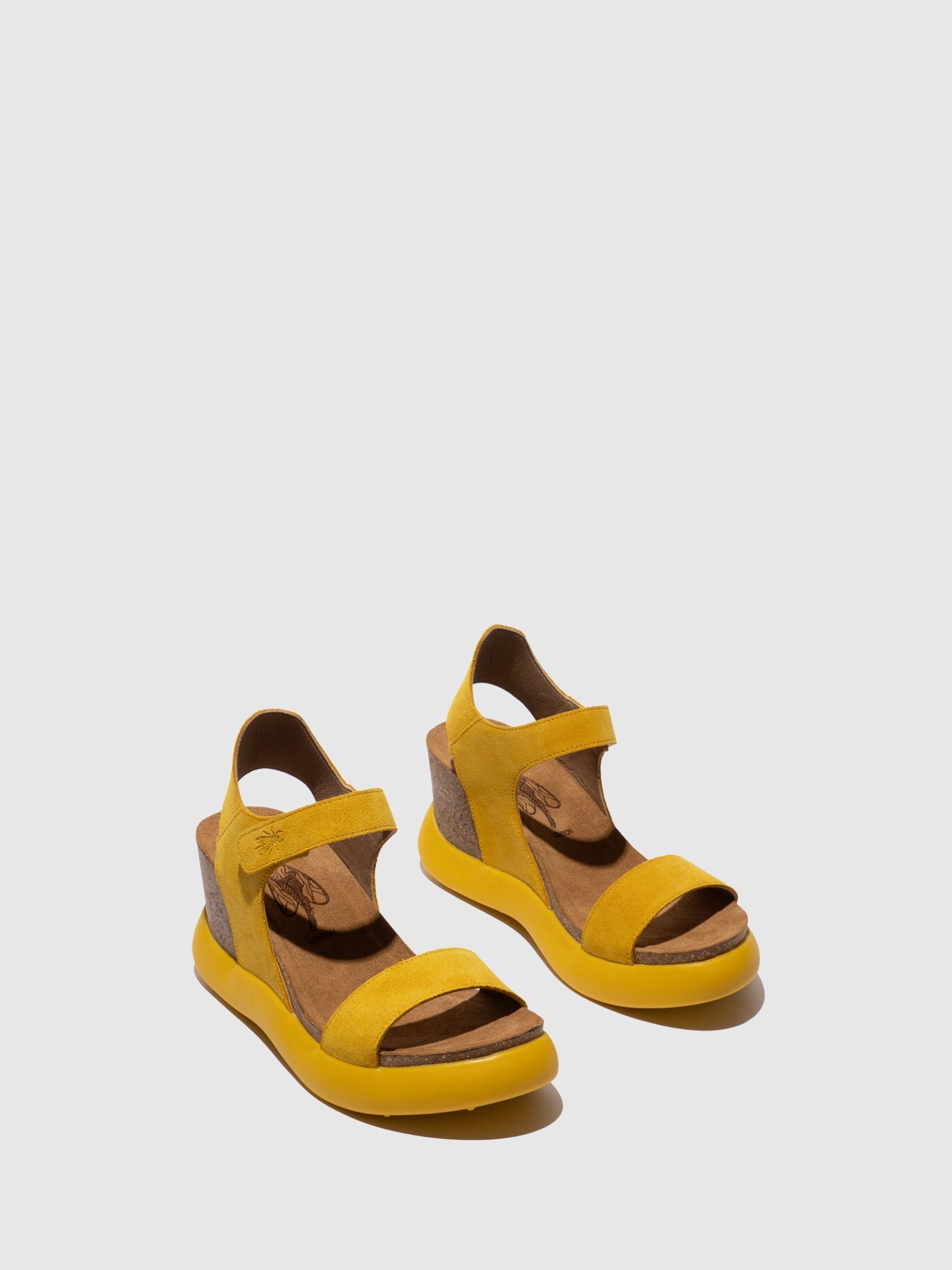 Velcro Sandals GOGO967FLY SUEDE YELLOW