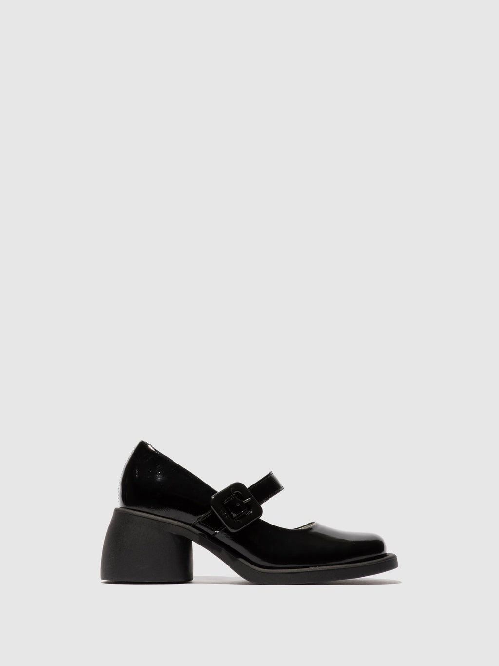 Buckle Shoes HUVI044FLY NAPPALAK BLACK