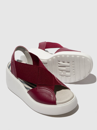 Elastik-Sandalen DAIF216FLY BEERE