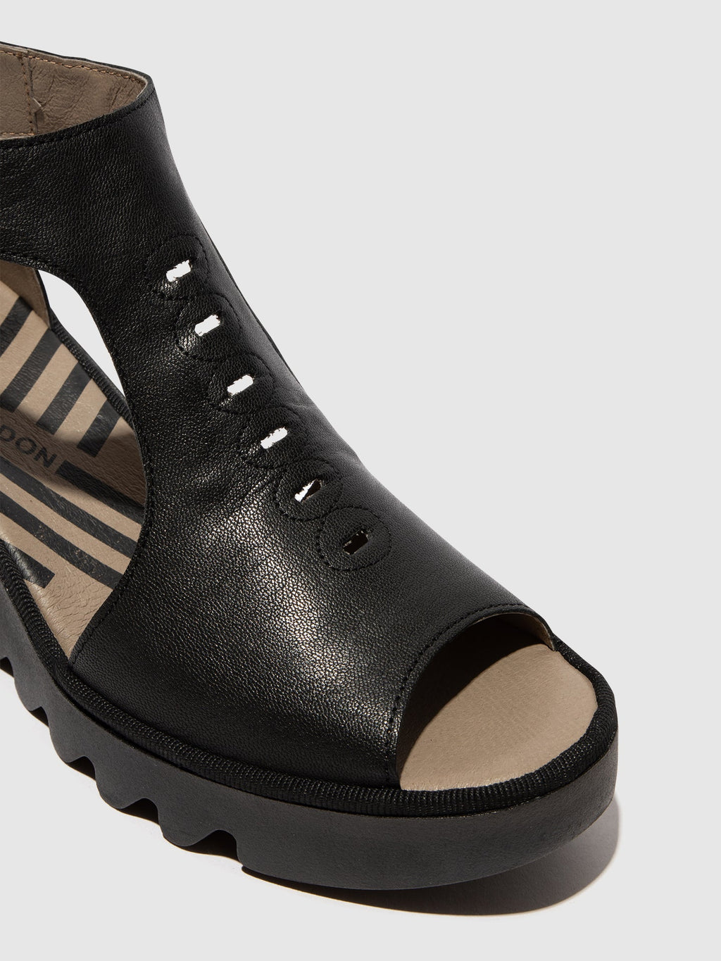 T-Strap Sandals BEZO306FLY BLACK