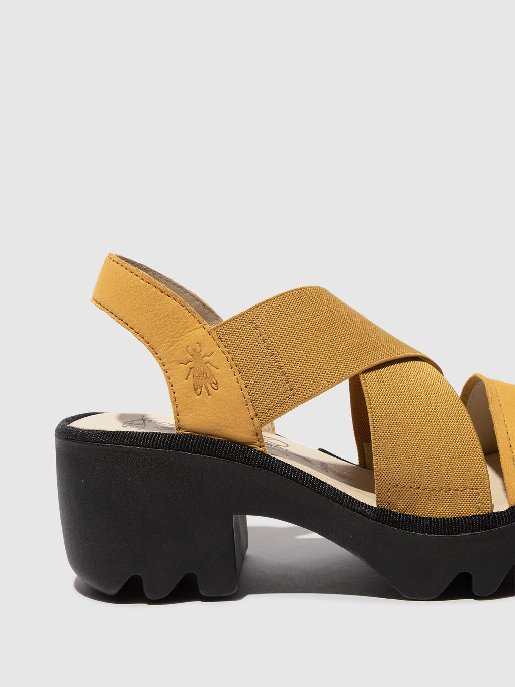 Crossover Sandals TAJI502FLY BUMBLEBEE