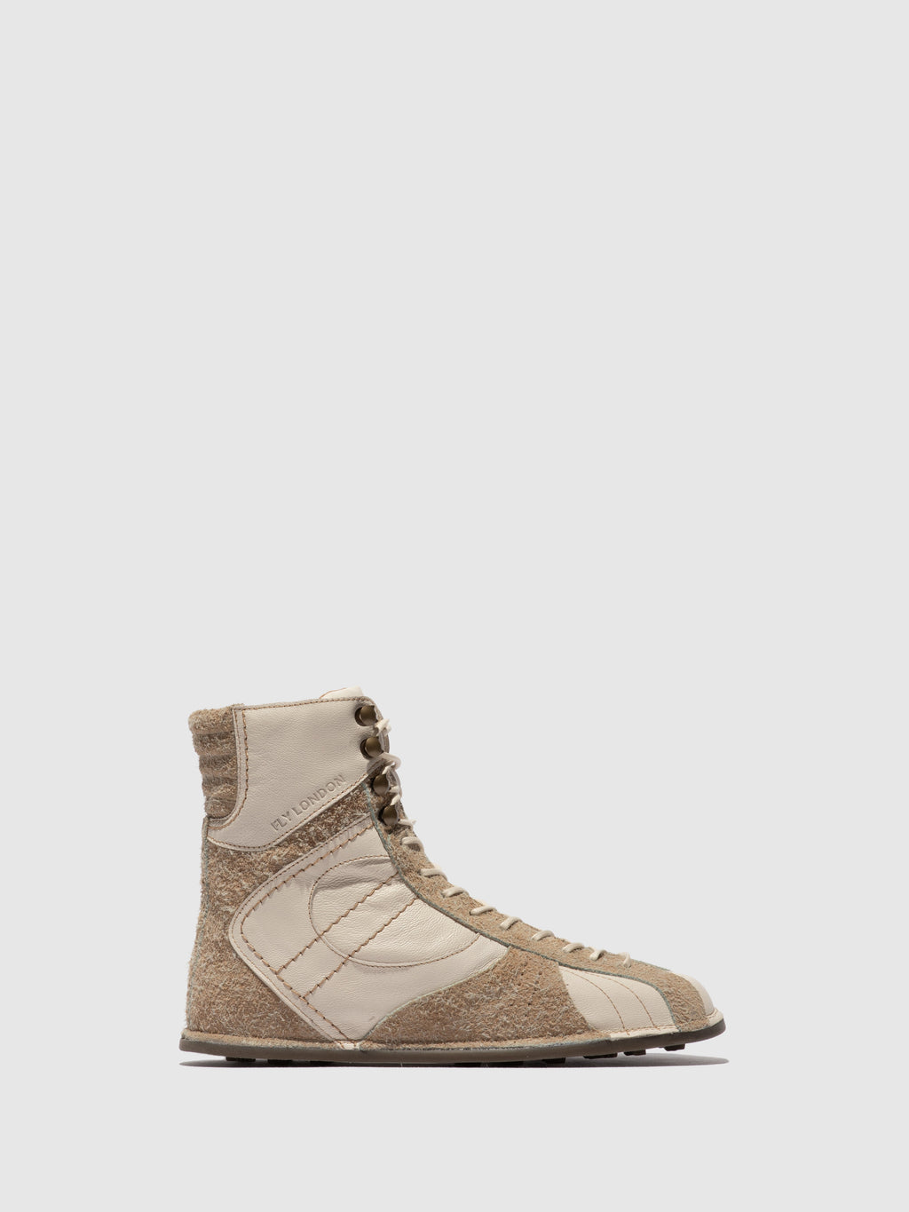 Hi-Top Trainers FARV573FLY OFFWHITE