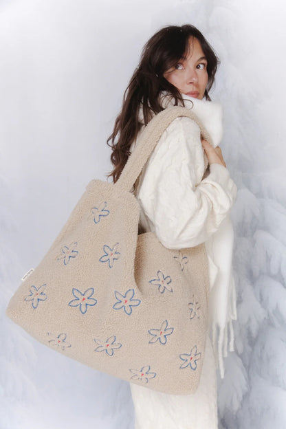 Ecru Flower Heart Teddy Mom Bag