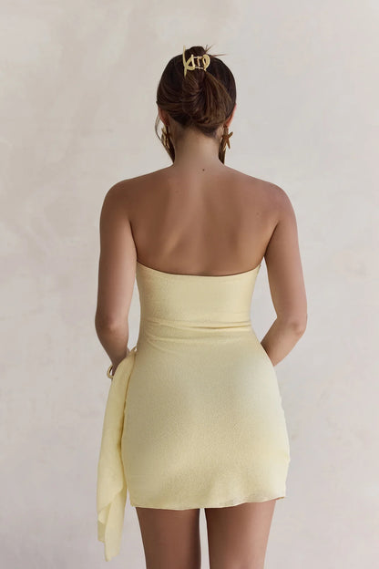 Trägerloses Mini-Kleid „Catching Sunrays“ Gelb